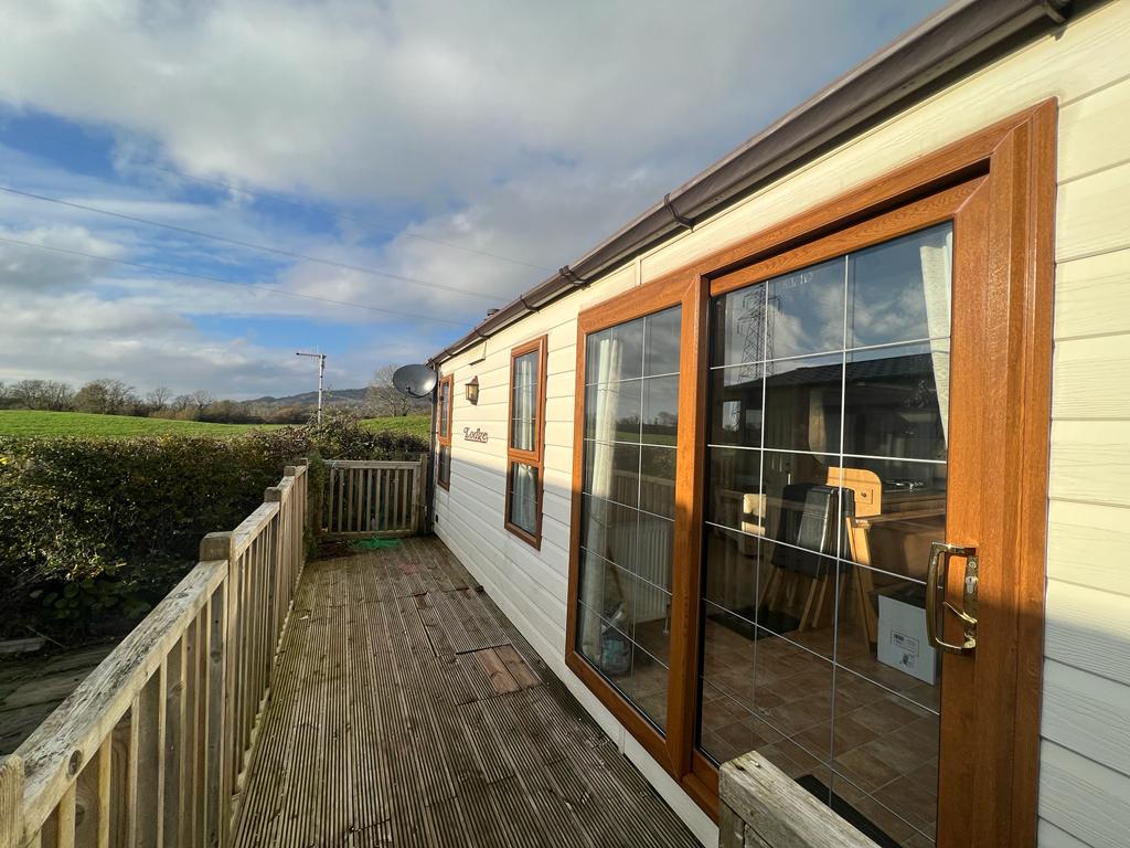McCarthy Caravan Park — photo 2
